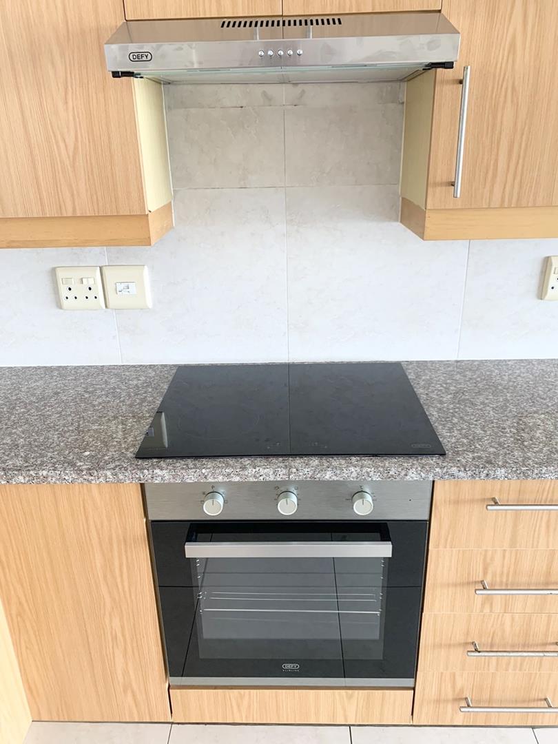 To Let 1 Bedroom Property for Rent in De Waterkant Western Cape